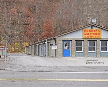 Storage Units for Rent available at 433 Constitution Blvd, New Brighton, PA 15066