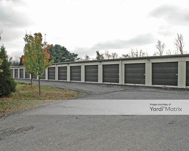 Storage Units for Rent available at 617 Moon Clinton Road, Coraopolis, PA 15108