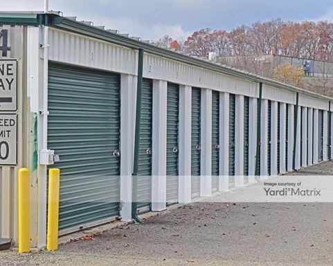 Source URL: https://cdnsc.rentcafe.com/dmslivecafe/3/1076587/1076587-1-3.jpg?width=-1&height=385&quality=80