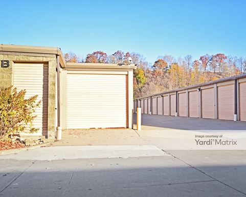 Source URL: https://cdnsc.rentcafe.com/dmslivecafe/3/1076593/1076593-1-4.jpg?width=-1&height=385&quality=80