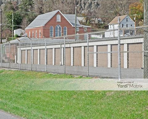 Source URL: https://cdnsc.rentcafe.com/dmslivecafe/3/1076595/1076595-1-3.jpg?width=-1&height=385&quality=80