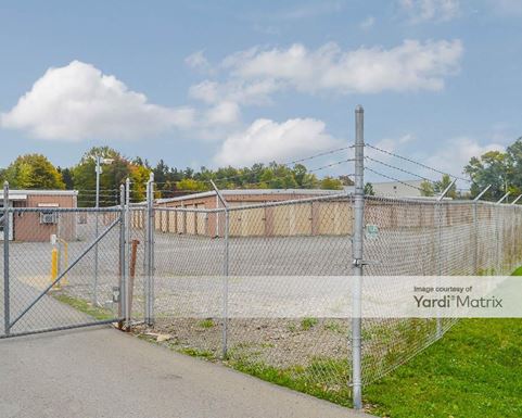 Source URL: https://cdnsc.rentcafe.com/dmslivecafe/3/1076611/1076611-1-2.jpg?width=-1&height=385&quality=80