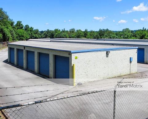 Source URL: https://cdnsc.rentcafe.com/dmslivecafe/3/1076637/1076637-1-2.jpg?width=-1&height=385&quality=80