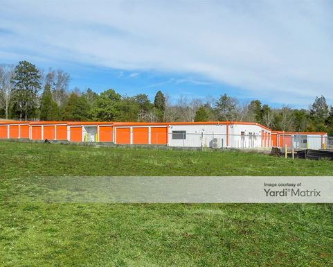 Source URL: https://cdnsc.rentcafe.com/dmslivecafe/3/1076647/1076647-1-3.jpg?width=-1&height=385&quality=80