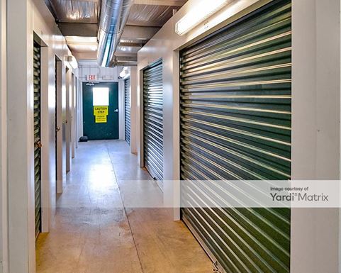 Source URL: https://cdnsc.rentcafe.com/dmslivecafe/3/1076650/1076650-1-4.jpg?width=-1&height=385&quality=80