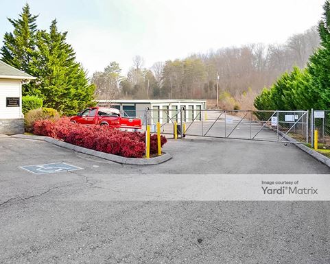 Source URL: https://cdnsc.rentcafe.com/dmslivecafe/3/1076650/1076650-1-6.jpg?width=-1&height=385&quality=80