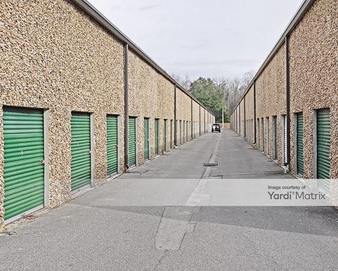 Source URL: https://cdnsc.rentcafe.com/dmslivecafe/3/1076657/1076657-1-3.jpg?width=-1&height=385&quality=80