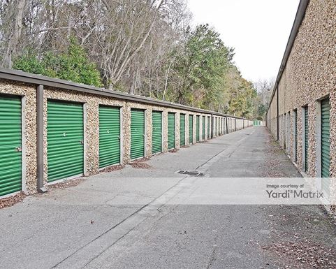 Source URL: https://cdnsc.rentcafe.com/dmslivecafe/3/1076657/1076657-1-4.jpg?width=-1&height=385&quality=80