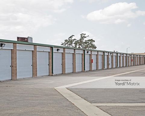 Source URL: https://cdnsc.rentcafe.com/dmslivecafe/3/1076667/1076667-1-4.jpg?width=-1&height=385&quality=80