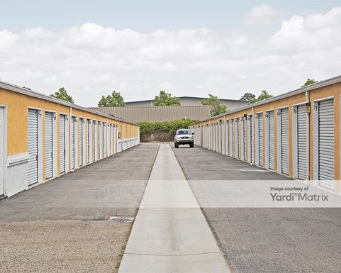 Source URL: https://cdnsc.rentcafe.com/dmslivecafe/3/1076676/1076676-1-5.jpg?width=-1&height=385&quality=80