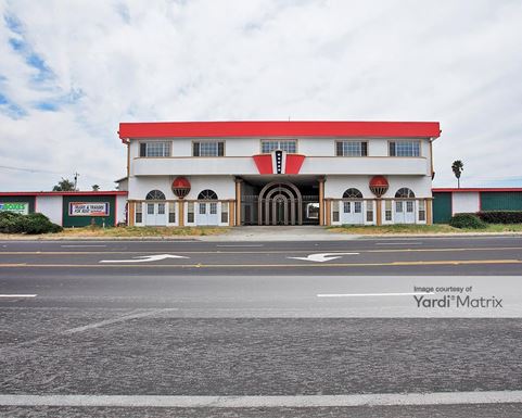 Source URL: https://cdnsc.rentcafe.com/dmslivecafe/3/1076701/1076701-1-3.jpg?width=-1&height=385&quality=80