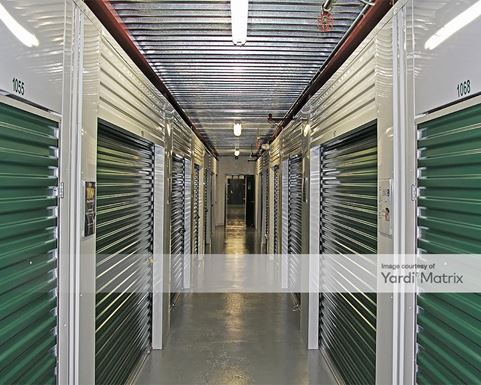 Source URL: https://cdnsc.rentcafe.com/dmslivecafe/3/1076702/1076702-1-4.jpg?width=-1&height=385&quality=80