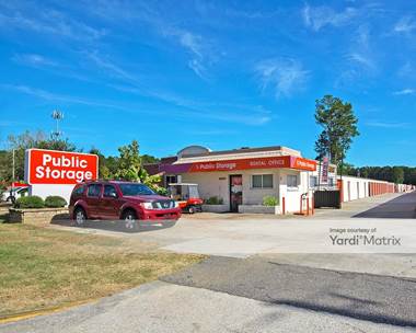 Storage Units for Rent available at 6654 Dorchester Road, Charleston, SC 29418