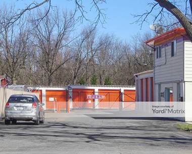 Storage Units for Rent available at 28650 West Roosevelt Road, Winfield, IL 60190