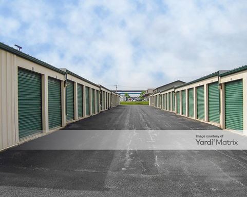 Source URL: https://cdnsc.rentcafe.com/dmslivecafe/3/1076719/1076719-1-2.jpg?width=-1&height=385&quality=80