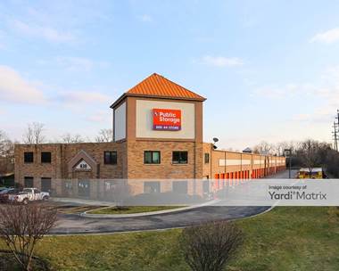 Storage Units for Rent available at 830 Steel Street, Elgin, IL 60123