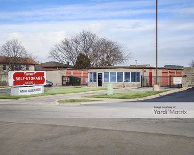 Storage Units for Rent available at 15821 Arroyo Drive, Oak Forest, IL 60452