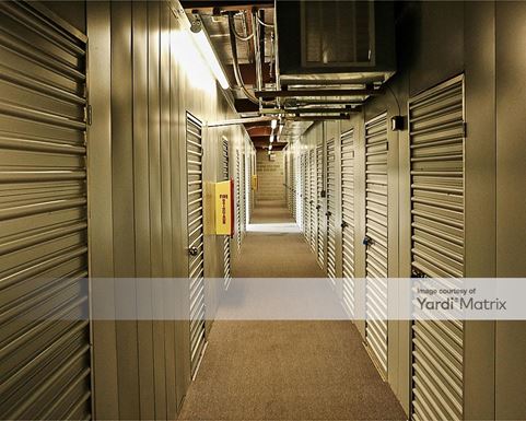 Source URL: https://cdnsc.rentcafe.com/dmslivecafe/3/1076762/1076762-1-4.jpg?width=-1&height=385&quality=80