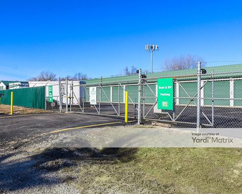 Source URL: https://cdnsc.rentcafe.com/dmslivecafe/3/1076765/1076765-1-2.jpg?width=-1&height=385&quality=80