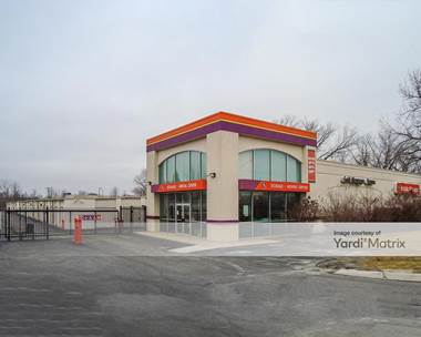 Storage Units for Rent available at 8230 Broadway, Merrillville, IN 46410