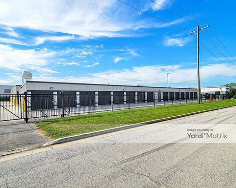 Source URL: https://cdnsc.rentcafe.com/dmslivecafe/3/1076781/1076781-1-3.jpg?width=-1&height=385&quality=80