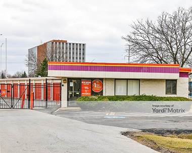 Storage Units for Rent available at 2401 Lois Drive, Rolling Meadows, IL 60008
