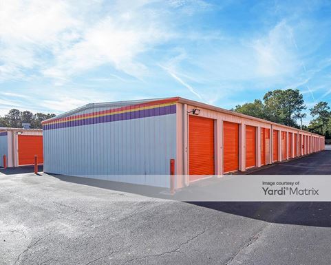 Source URL: https://cdnsc.rentcafe.com/dmslivecafe/3/1076820/1076820-1-5.jpg?width=-1&height=385&quality=80