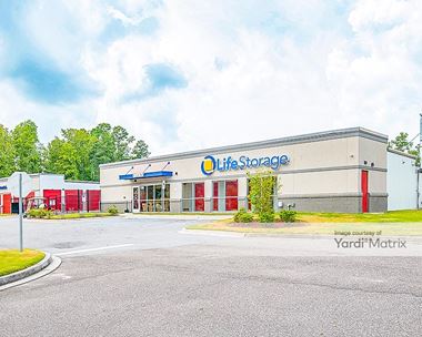 Storage Units for Rent available at 2130 North Main Street, Summerville, SC 29483