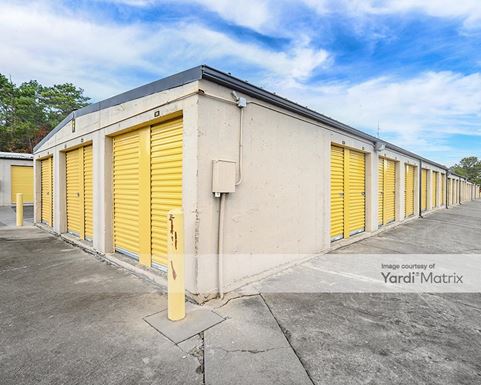 Source URL: https://cdnsc.rentcafe.com/dmslivecafe/3/1076844/1076844-1-5.jpg?width=-1&height=385&quality=80