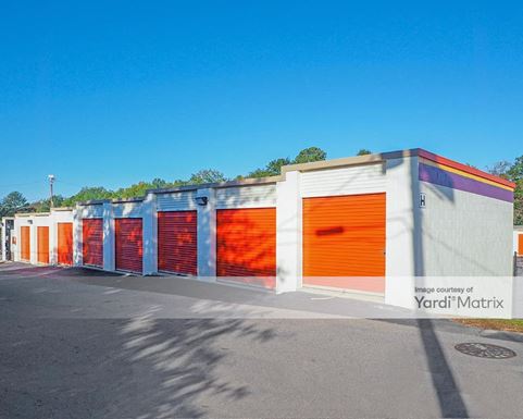 Source URL: https://cdnsc.rentcafe.com/dmslivecafe/3/1076867/1076867-1-5.jpg?width=-1&height=385&quality=80