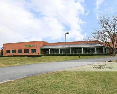 Storage Units for Rent available at 1455 South Barrington Road, Barrington, IL 60010