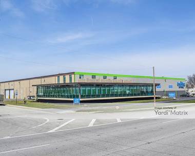 Storage Units for Rent available at 1600 Busse Road, Elk Grove Village, IL 60007