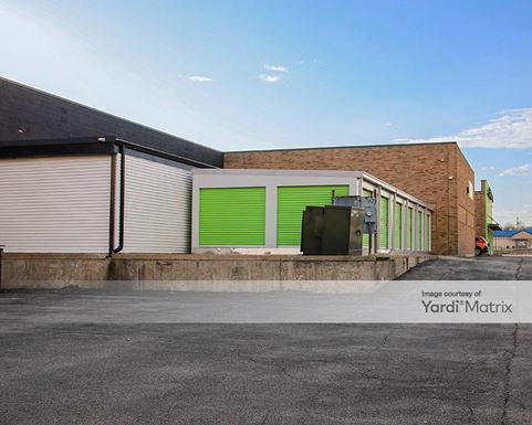 Source URL: https://cdnsc.rentcafe.com/dmslivecafe/3/1076911/1076911-1-4.jpg?width=-1&height=385&quality=80