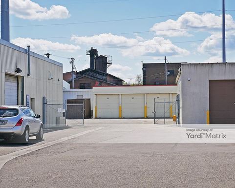 Source URL: https://cdnsc.rentcafe.com/dmslivecafe/3/1076916/1076916-1-3.jpg?width=-1&height=385&quality=80