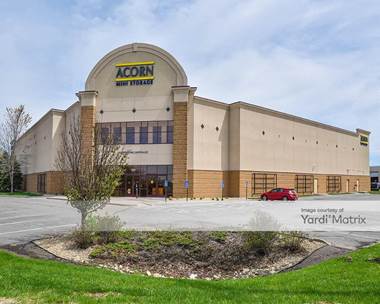 Storage Units for Rent available at 2480 Cleveland Avenue North, Roseville, MN 55113