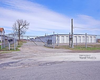 Storage Units for Rent available at 435 West Pontoon Road, Granite City, IL 62040
