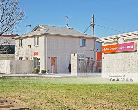 Source URL: https://cdnsc.rentcafe.com/dmslivecafe/3/1076943/1076943-1-5.jpg?width=-1&height=385&quality=80