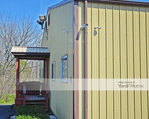 Source URL: https://cdnsc.rentcafe.com/dmslivecafe/3/1076951/1076951-1-3.jpg?width=-1&height=385&quality=80