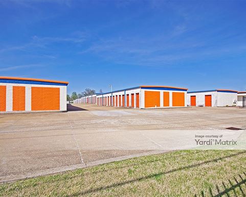 Source URL: https://cdnsc.rentcafe.com/dmslivecafe/3/1076957/1076957-1-2.jpg?width=-1&height=385&quality=80