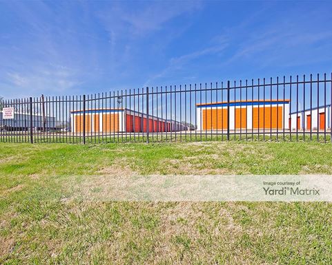 Source URL: https://cdnsc.rentcafe.com/dmslivecafe/3/1076957/1076957-1-4.jpg?width=-1&height=385&quality=80