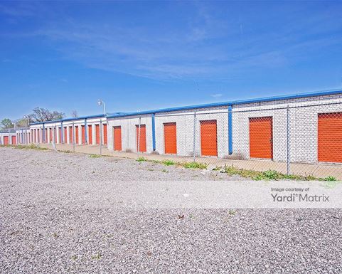 Source URL: https://cdnsc.rentcafe.com/dmslivecafe/3/1076957/1076957-1-5.jpg?width=-1&height=385&quality=80