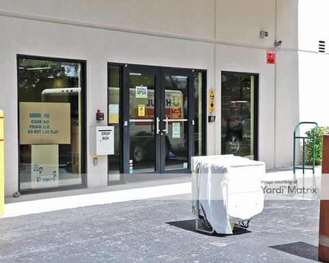 Source URL: https://cdnsc.rentcafe.com/dmslivecafe/3/1076962/1076962-1-4.jpg?width=-1&height=385&quality=80