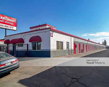Image for CubeSmart Self Storage - 2612 North Clovis Avenue, Fresno, CA