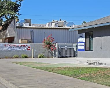 Storage Units for Rent available at 776 North Haney Avenue, Reedley, CA 93654