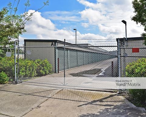 Source URL: https://cdnsc.rentcafe.com/dmslivecafe/3/1077025/1077025-1-2.jpg?width=-1&height=385&quality=80