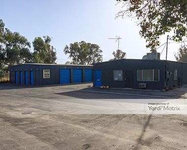 Storage Units for Rent available at 475 East 4th Street, Hanford, CA 93230
