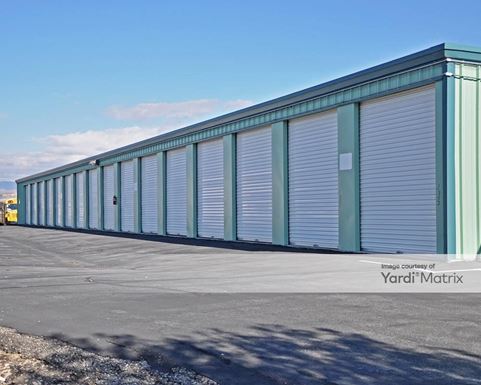 Source URL: https://cdnsc.rentcafe.com/dmslivecafe/3/1077058/1077058-1-2.jpg?width=-1&height=385&quality=80