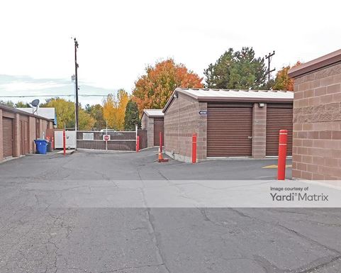 Source URL: https://cdnsc.rentcafe.com/dmslivecafe/3/1077062/1077062-1-4.jpg?width=-1&height=385&quality=80