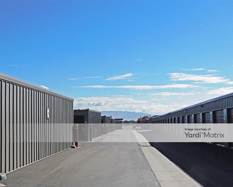 Source URL: https://cdnsc.rentcafe.com/dmslivecafe/3/1077073/1077073-1-5.jpg?width=-1&height=385&quality=80