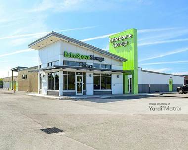Storage Units for Rent available at 1755 Fashion Outlet Blvd, Niagara Falls, NY 14304